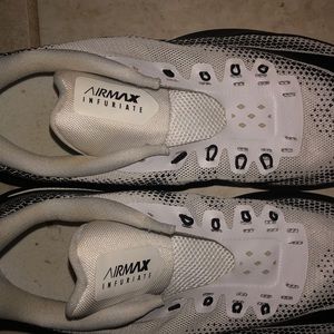 nike airmax infuriate